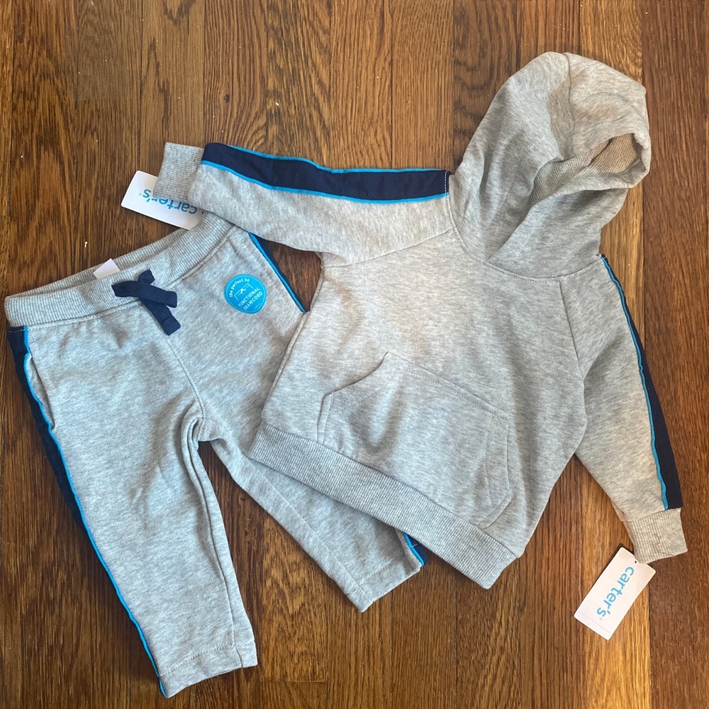 NWT Baby Boy Carters Set 9M